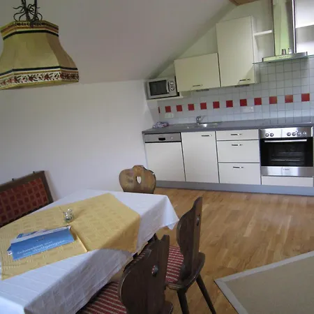 Scheibling Apartment